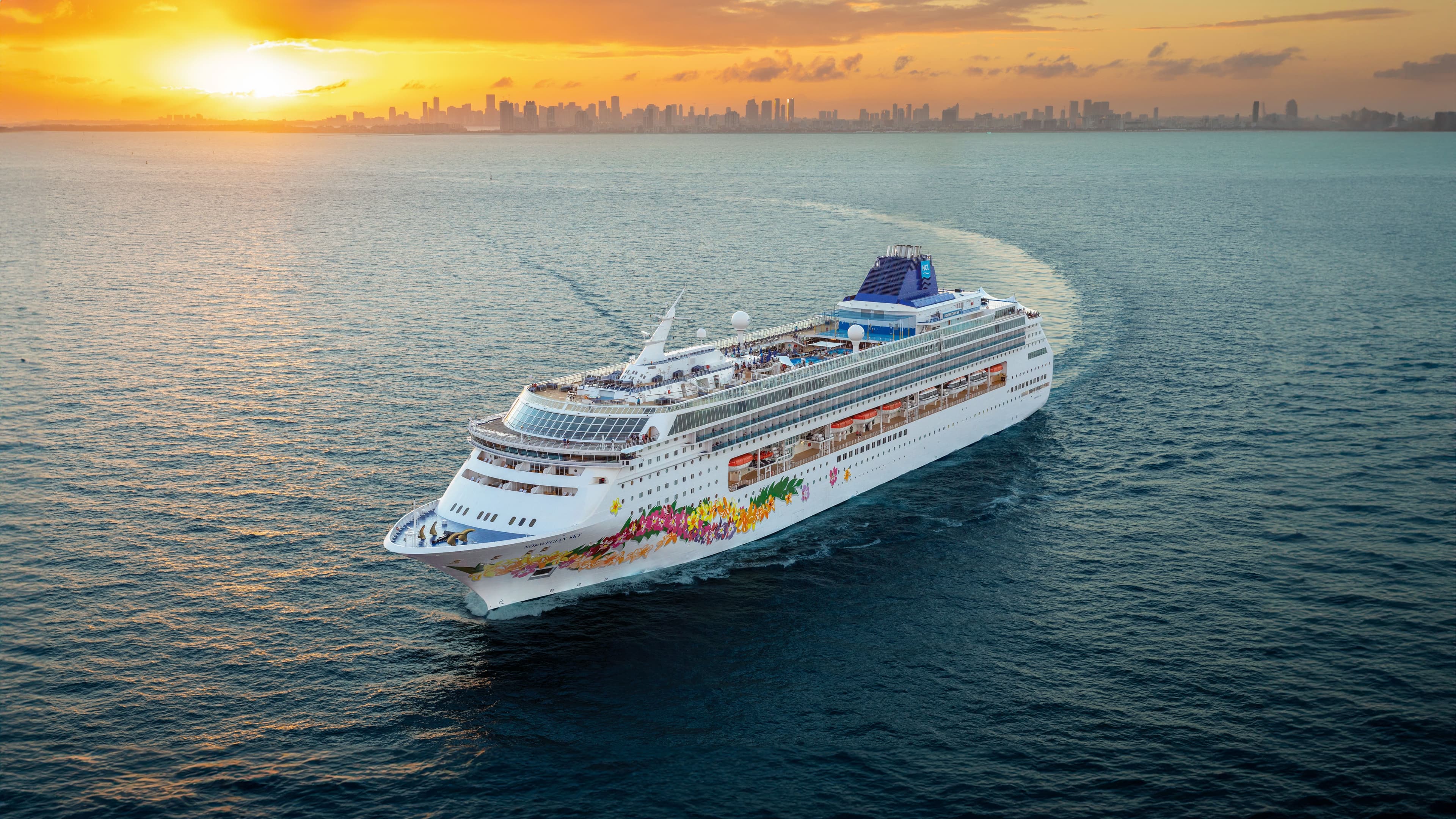 Norwegian Sky image