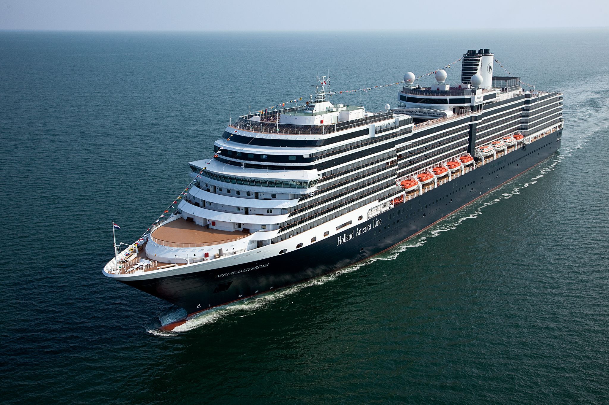 Nieuw Amsterdam cruise ship
