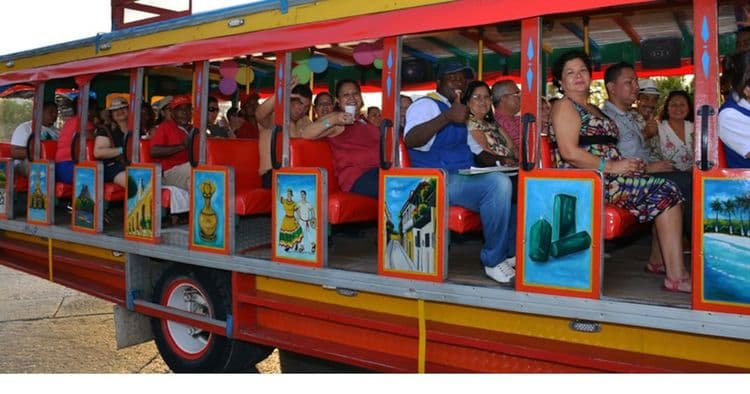 Autobús de fiesta en Cartagena