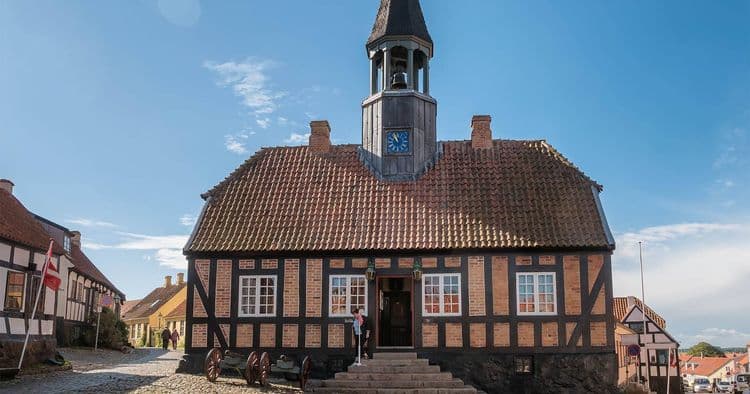 Ebeltoft y Scenic Drive
