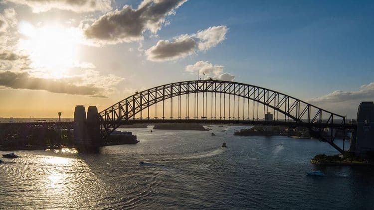 Subida al puente del puerto de Sydney