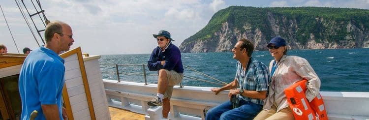 Navegando en los lagos de Bras D'Or
