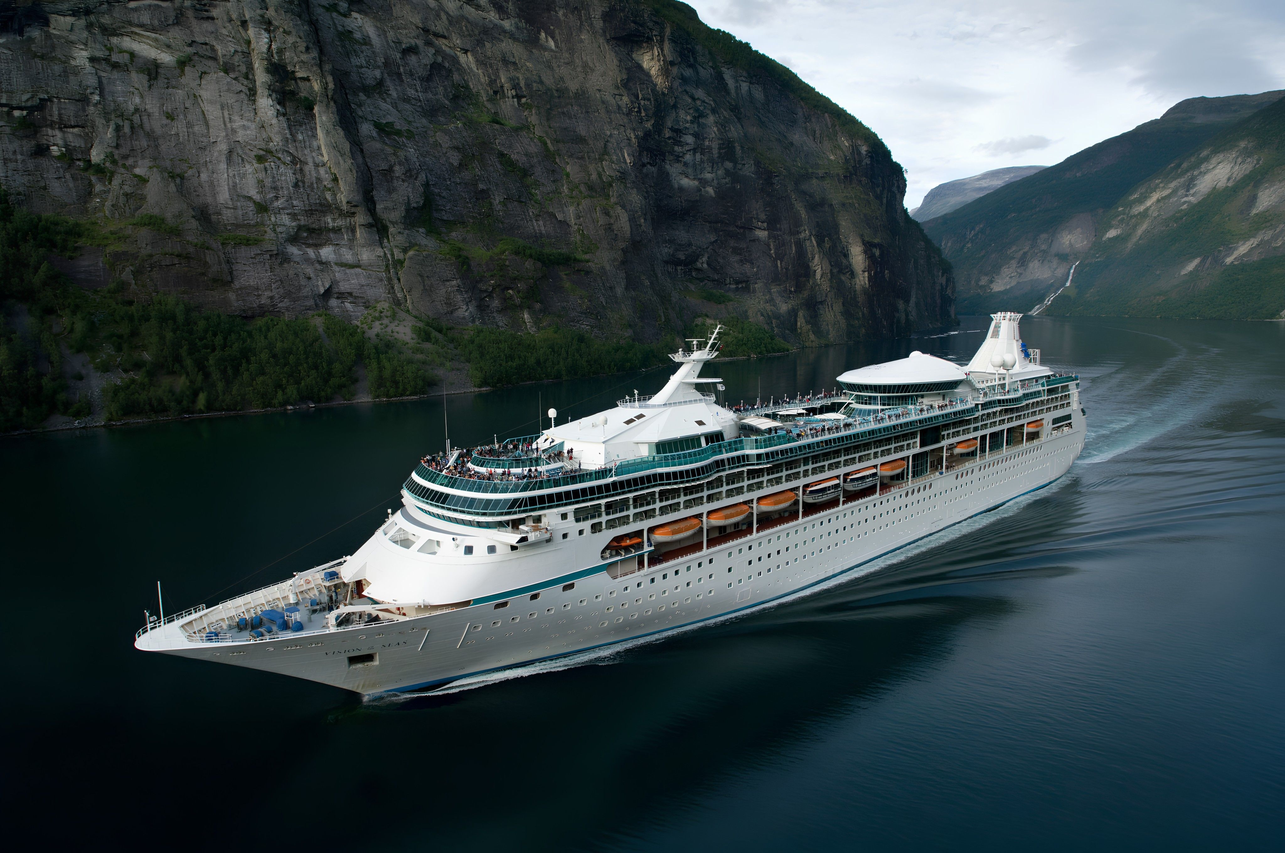 Vision of the Seas cruise ship