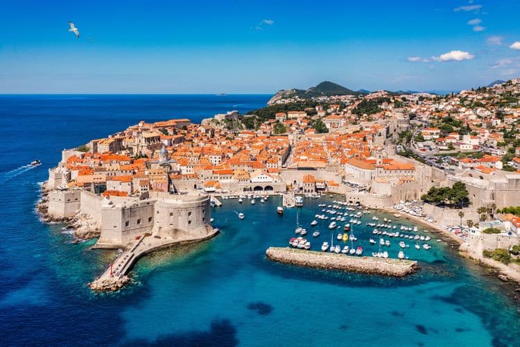 Coastline Cruise And St. Jacob Beach Escape
