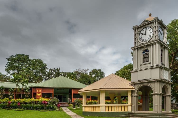Pure Fiji and Sightseeing Tour