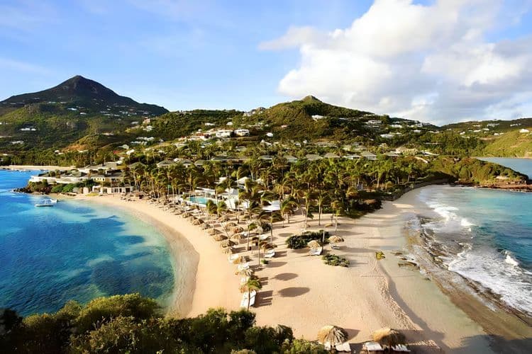 Culinary Experience & Lagoon Relaxation at Rosewood Guanahani