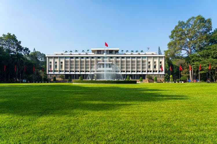 Wheelchair Accessible Ho Chi Minh - Icons of the Past and Present