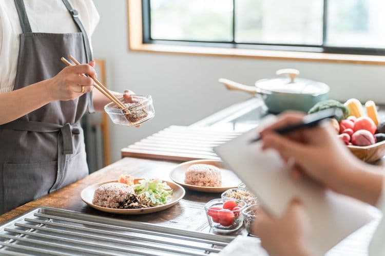 Lección de cocina china — Cocina privada