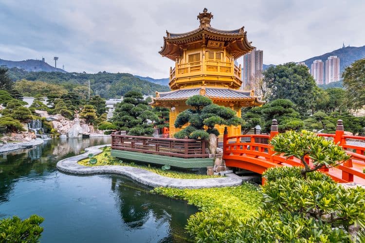 Una perspectiva única del día al anochecer de Hong Kong