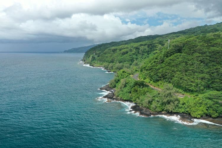 East Coast of Tahiti (Tour & Airport/ Hotel Transfer)