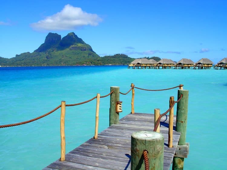 Lagoon Experience: Signature Snorkeling, Rays & Matira Beach Swim