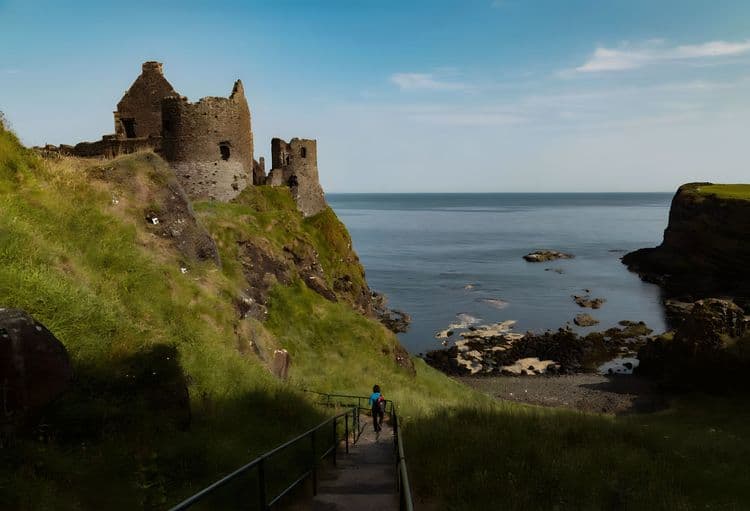 Dunluce Castle & Giant's Causeway