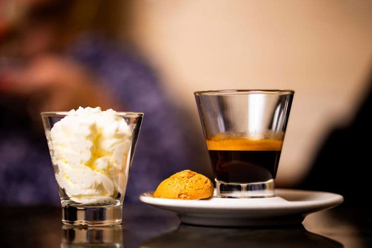Walking Tour: Literary & Coffee Heritage