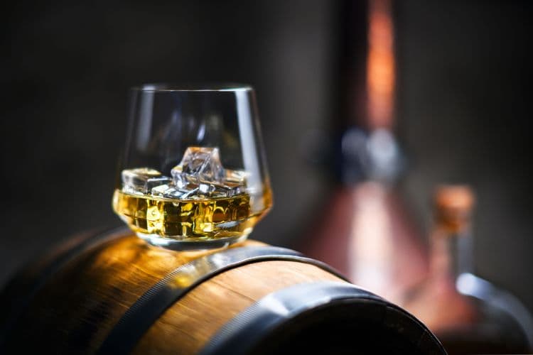 A Wave of Whiskey at Hinch Distillery