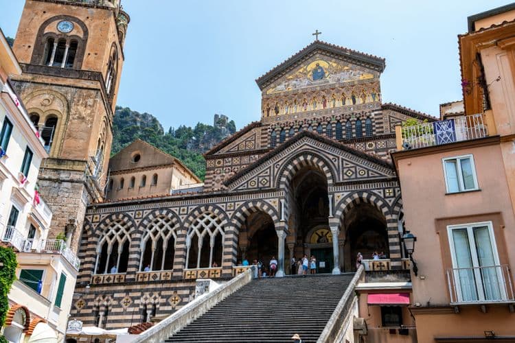 Amalfi Historic Walking Tour and Lemon Farm Visit