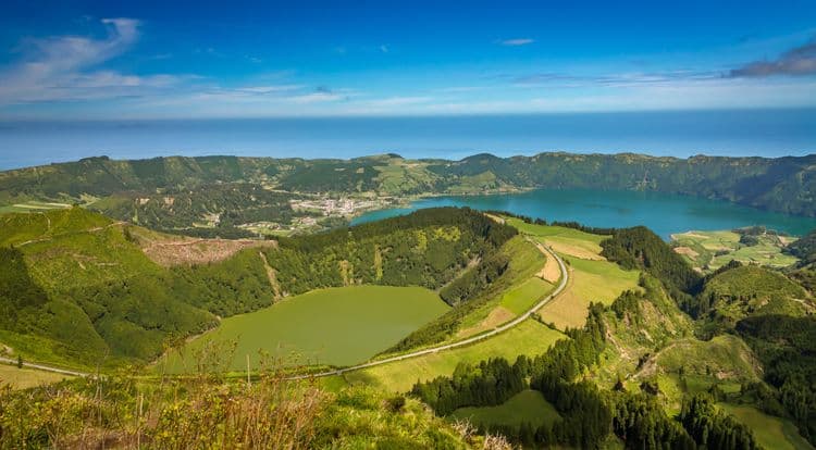 Sete Cidades Caldera & Twin Lakes