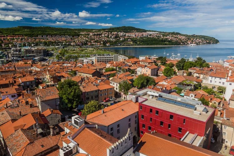 Overland Experience: Belgrade & Beyond - A Cultural Journey Through Serbia