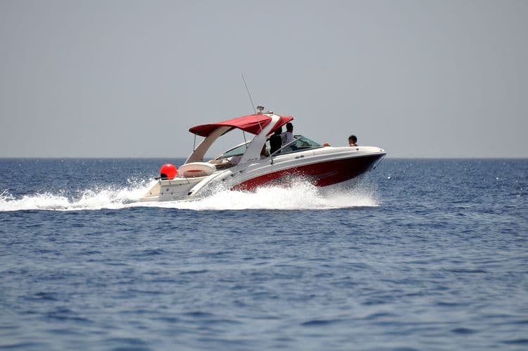 Aperanto Exclusive Beach Escape by Boat