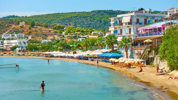 Agia Marina Beach Break