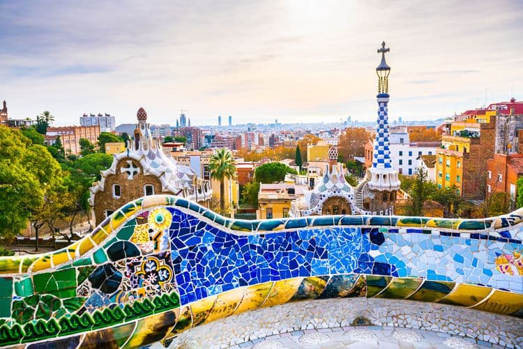 Gaudí’s Barcelona (Tour & Hotel Transfer)